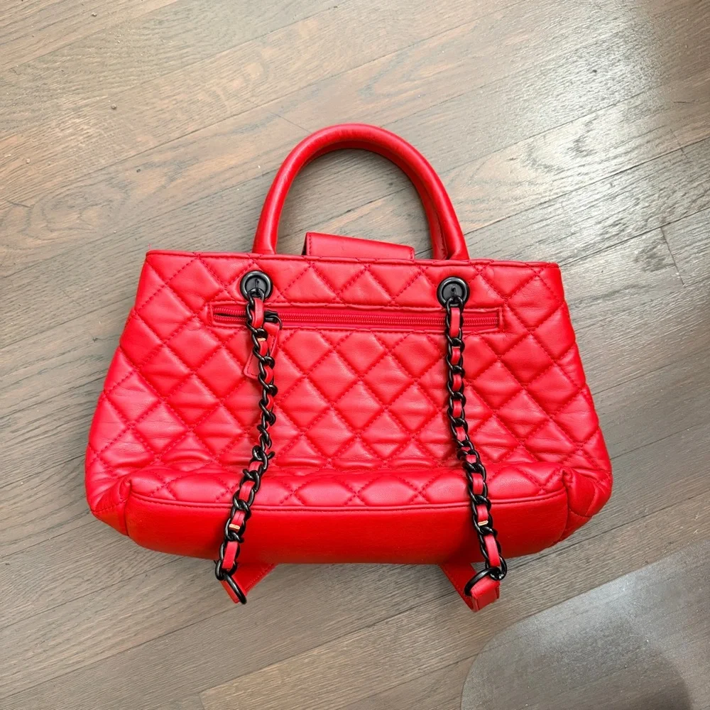 Blackcraft Cult red and black quilted shoulder bag - Picture 2 of 5